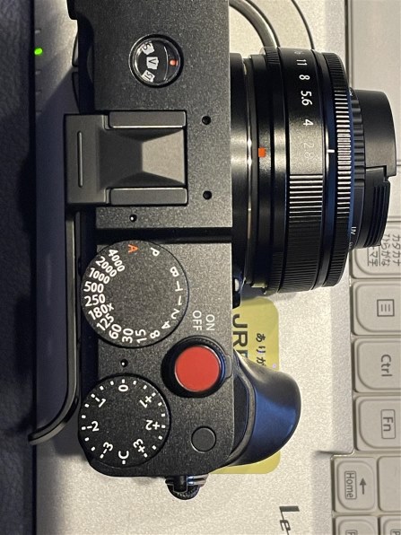 富士フイルム FUJIFILM X-E5 XF23mmレンズキット [ブラック] 価格比較