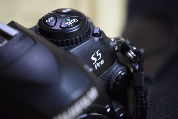 ニコン AF-S DX Micro NIKKOR 85mm f/3.5G ED VR 価格比較 - 価格.com