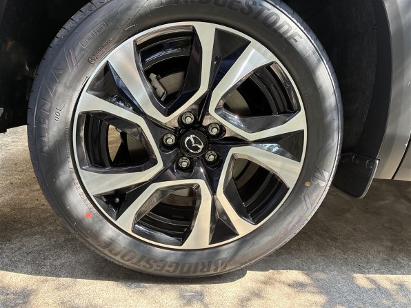 CX-5純正タイヤ(ヨコハマジオランダーSUV)について』 マツダ CX-5 の