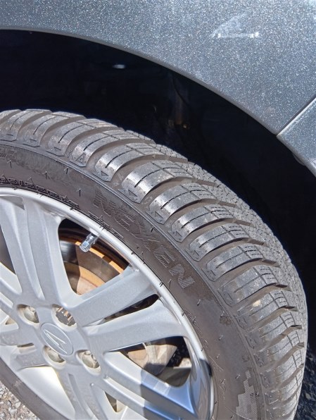 NEXEN [1本] N'blue 4Season 185/65R15 88H 価格比較 - 価格.com