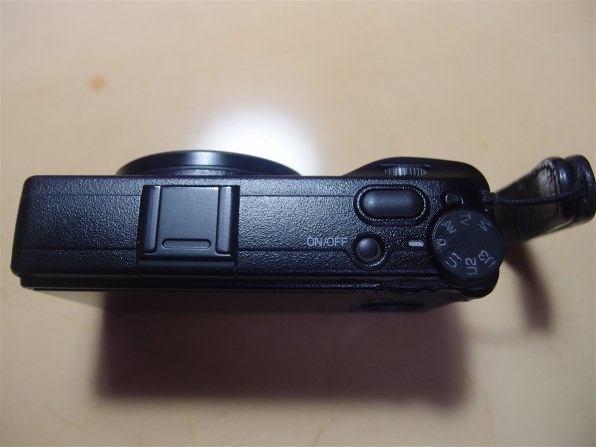 オリンパス OLYMPUS XZ-1 [ブラック] 価格比較 - 価格.com