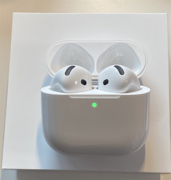 Apple AirPods 5 ワイヤレス充電ケース付き MKFT4J/A 価格比較 - 価格.com