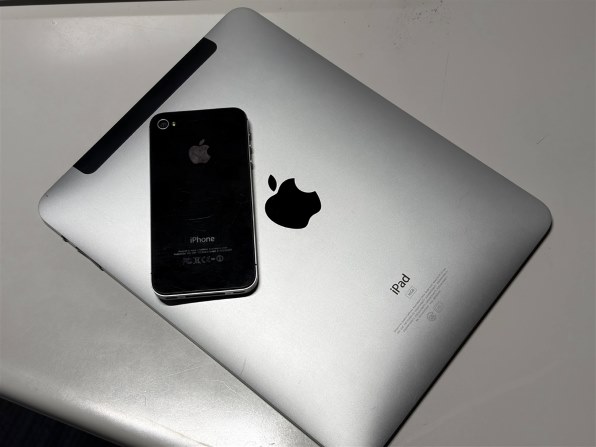 Apple iPad Wi-Fiモデル 32GB MB293J/A 価格比較 - 価格.com